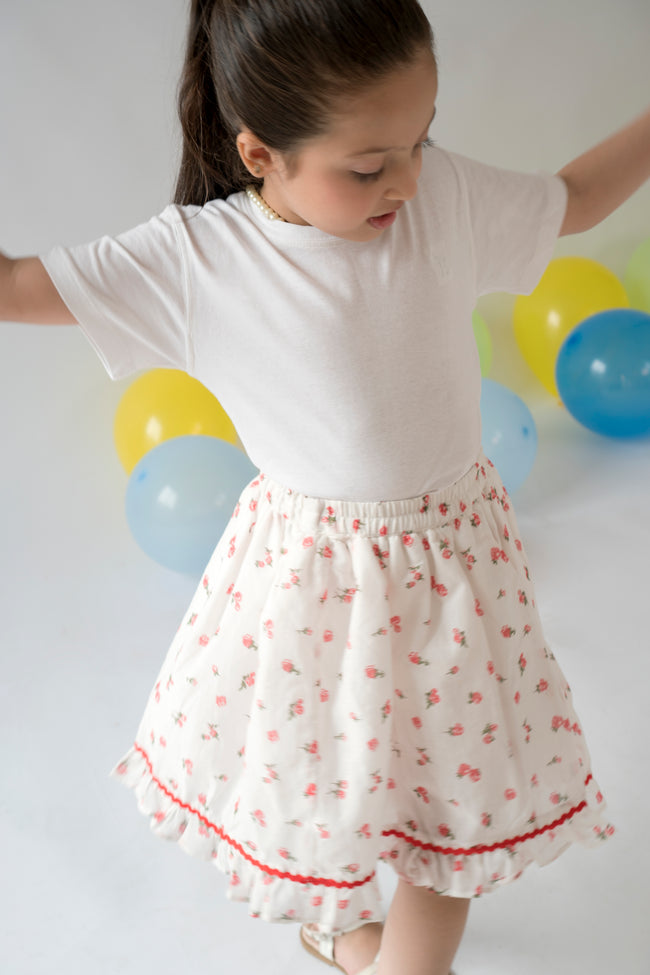 Rosebud Bouncy Skirt Hover Image