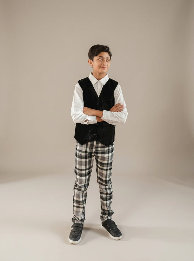 Black & White Checkered Formal Pants Main Image
