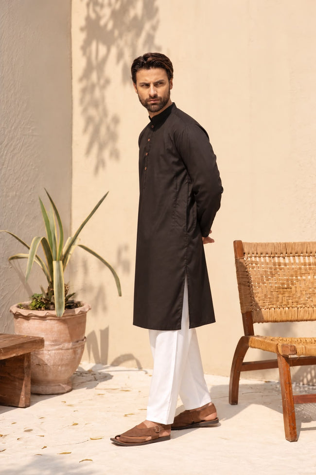 Noir Black Cotton Silk Kurta Main Image